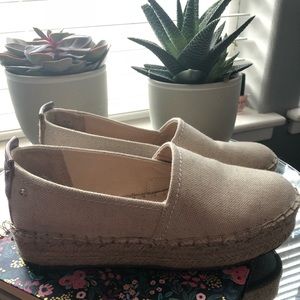 Circus Plat form slip ons